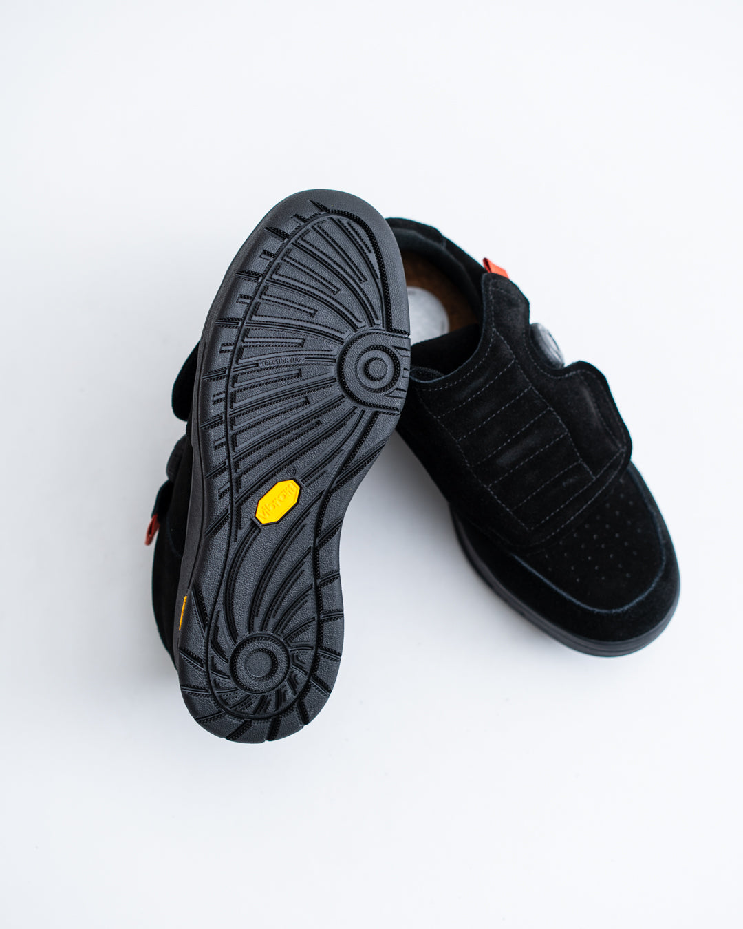 pg ELEPHANT - BLACK
