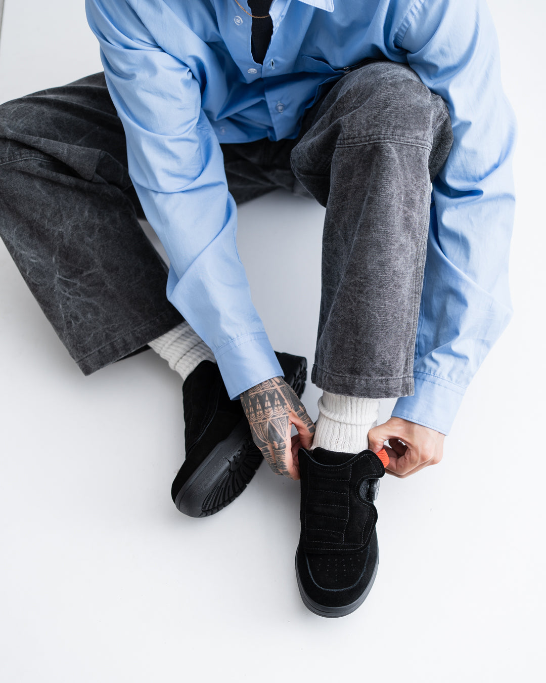pg ELEPHANT - BLACK