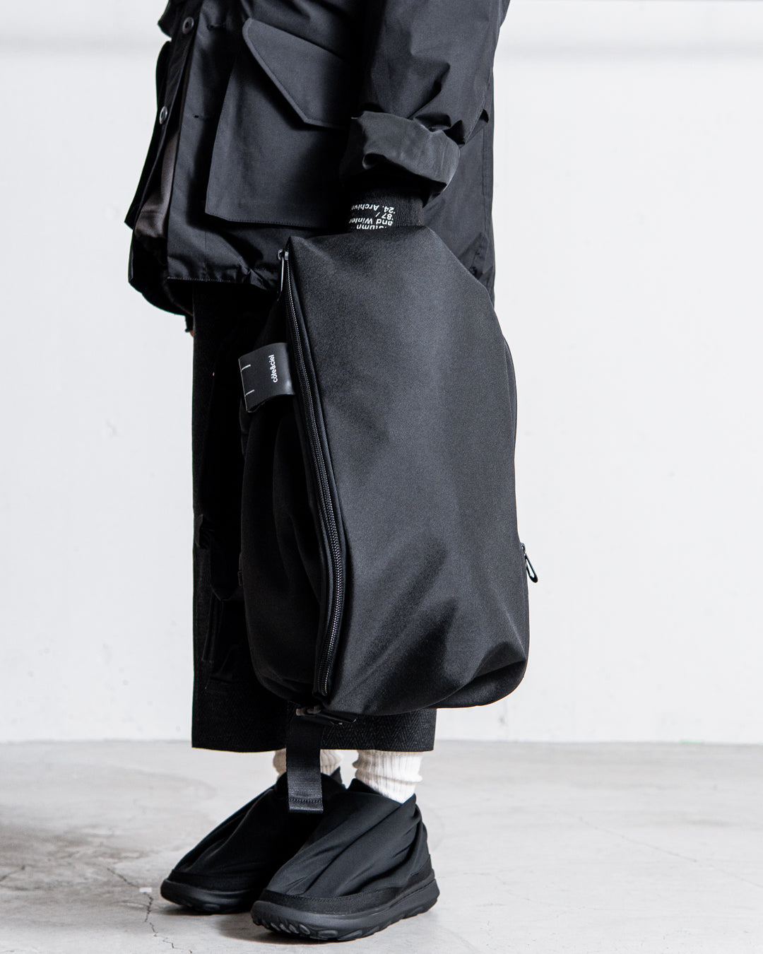 【Limited Edition】cote&ciel ISAR AIR EcoYarn Black