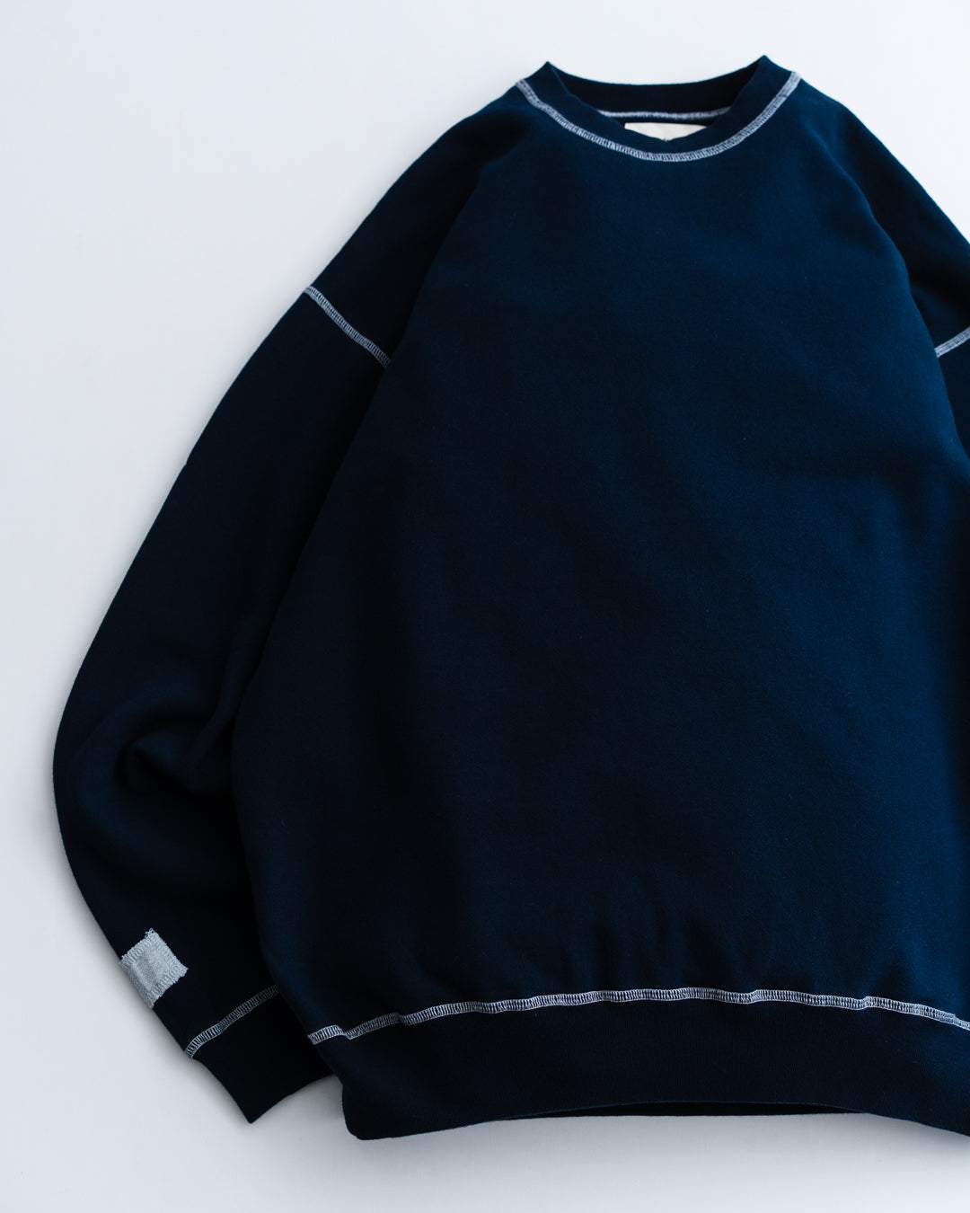 wonderland Switching Sweat