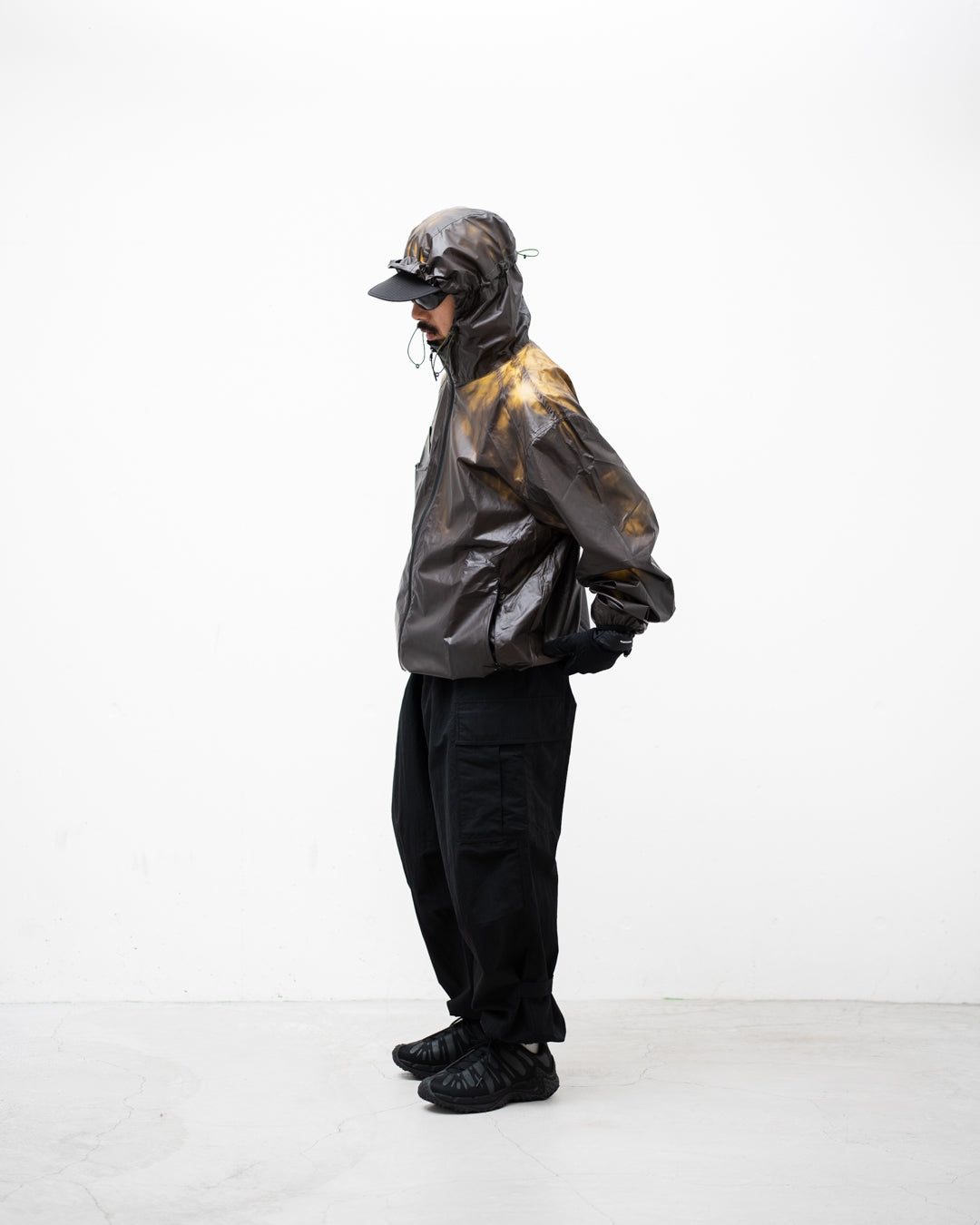 HAVEOFFDUTY LIGHT WEIGHT CONVERTIBLE WIND BREAKER