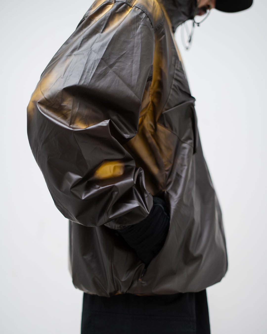 HAVEOFFDUTY LIGHT WEIGHT CONVERTIBLE WIND BREAKER