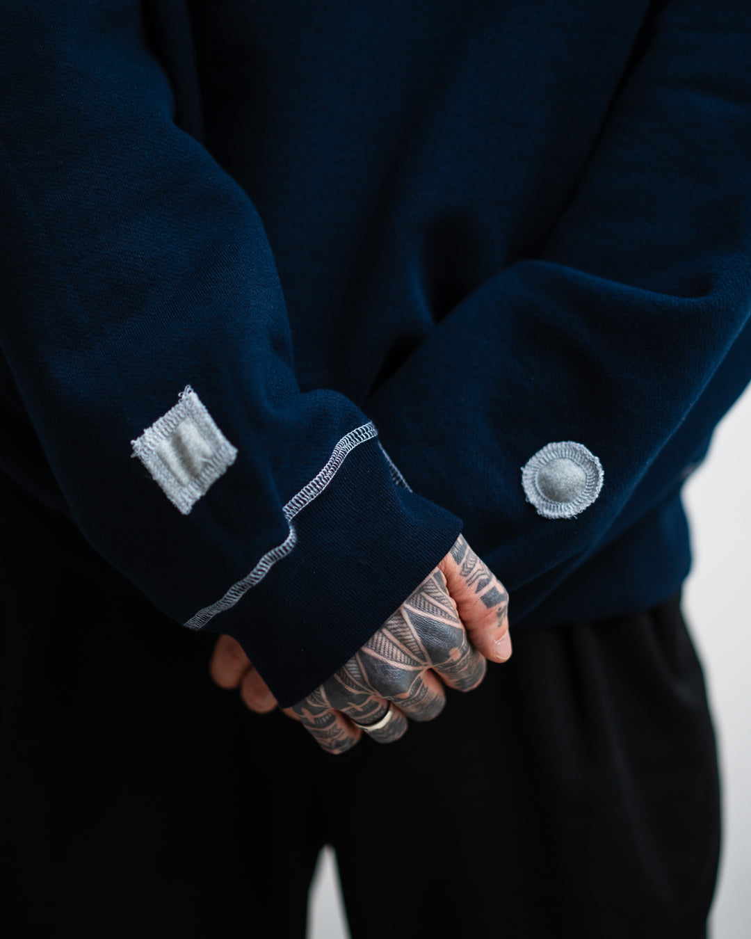 wonderland Switching Sweat