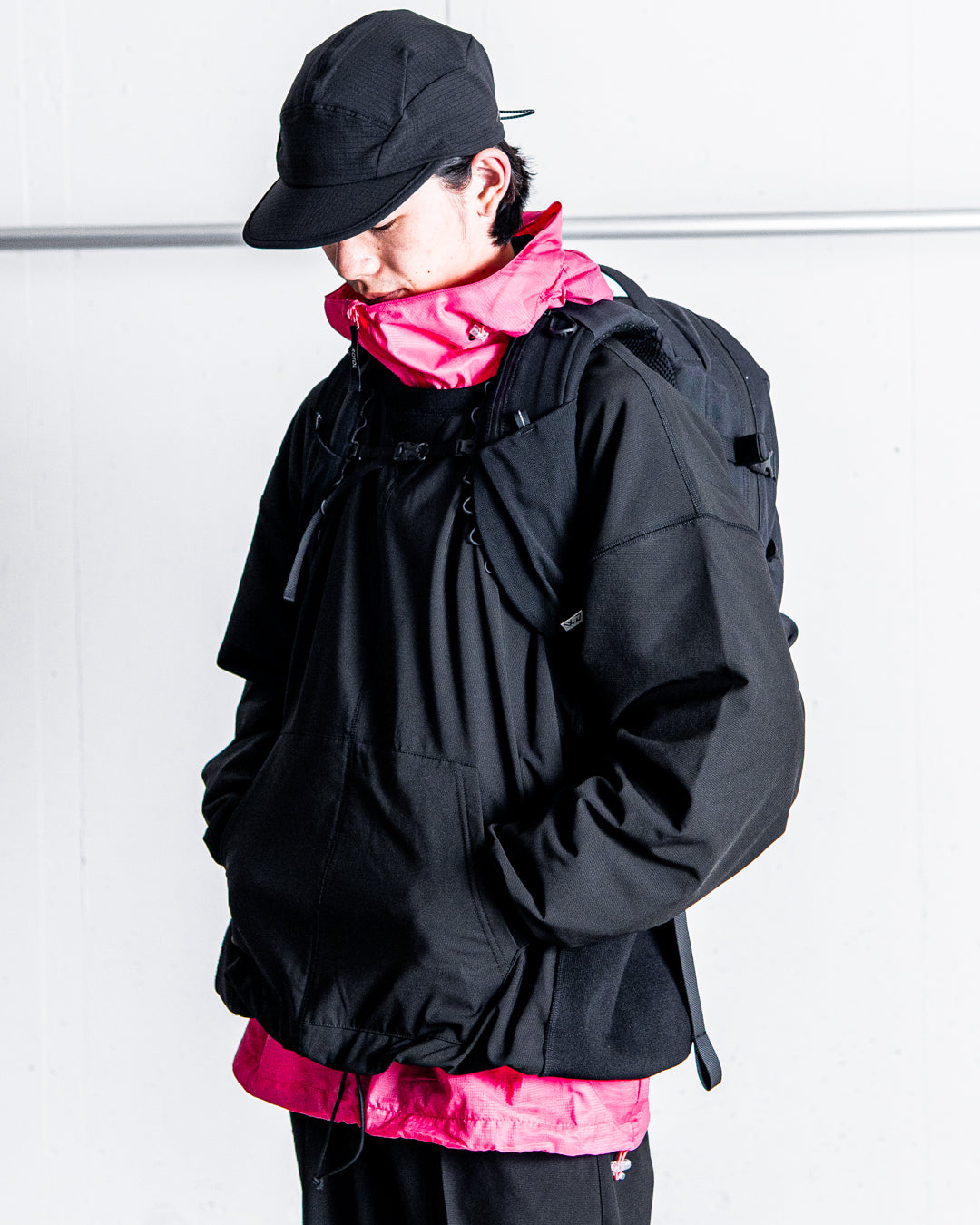 CMF OUTDOOR GARMENT DIVIDED SWEAT