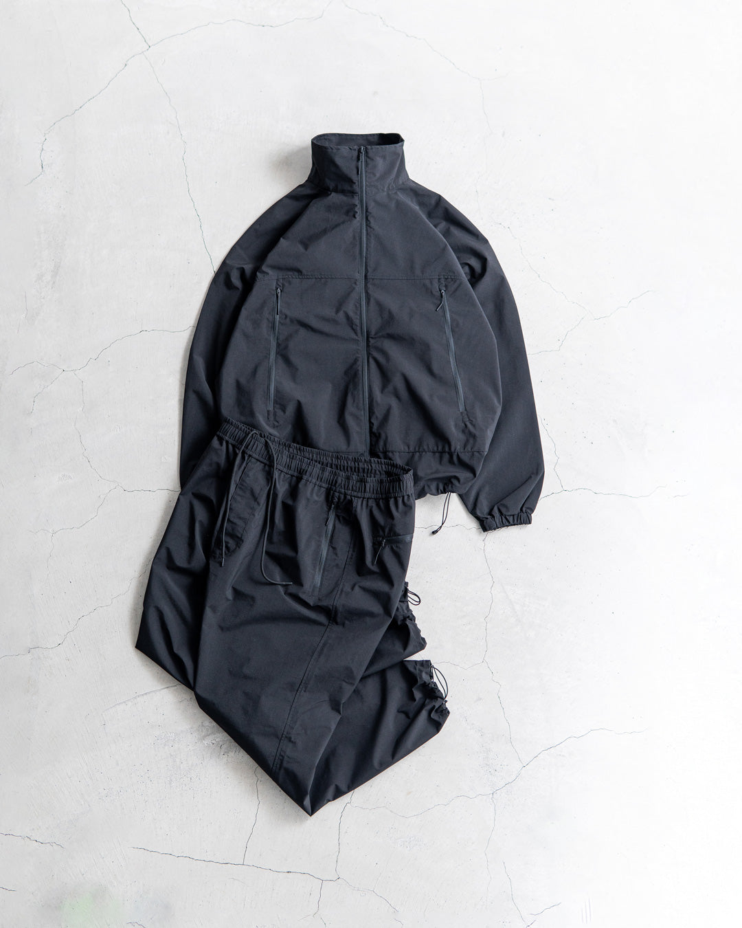 ES.1 Nylon Jacket