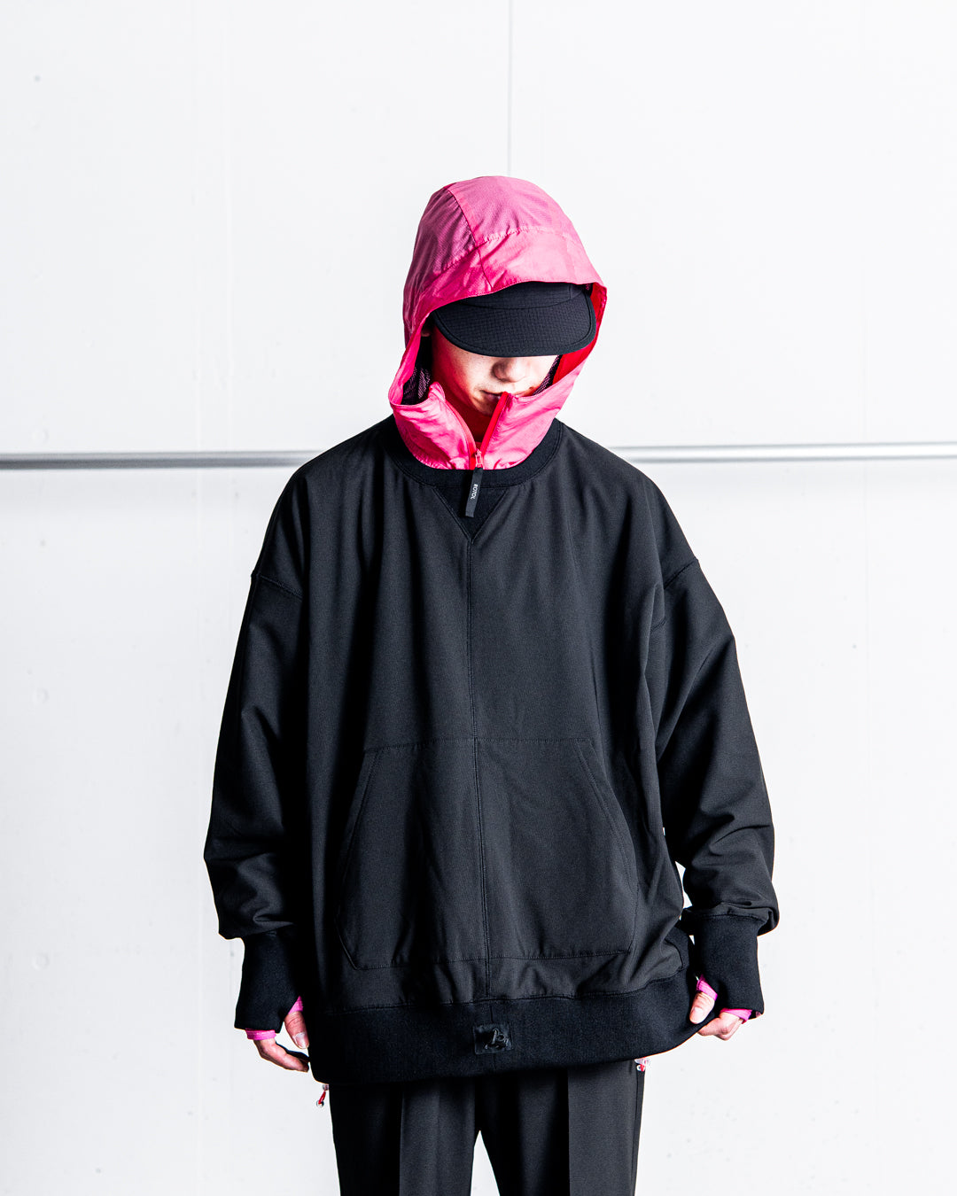 CMF OUTDOOR GARMENT DIVIDED SWEAT