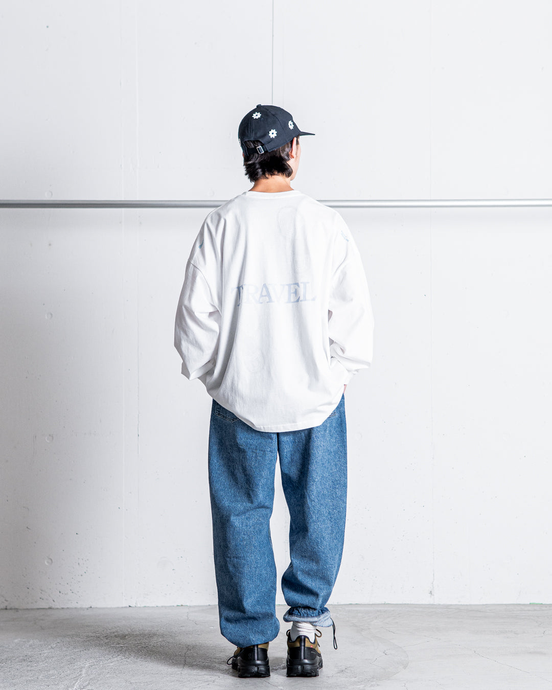 [8.23 sat 0:00 Release] UNTRACE L/S Tee _216