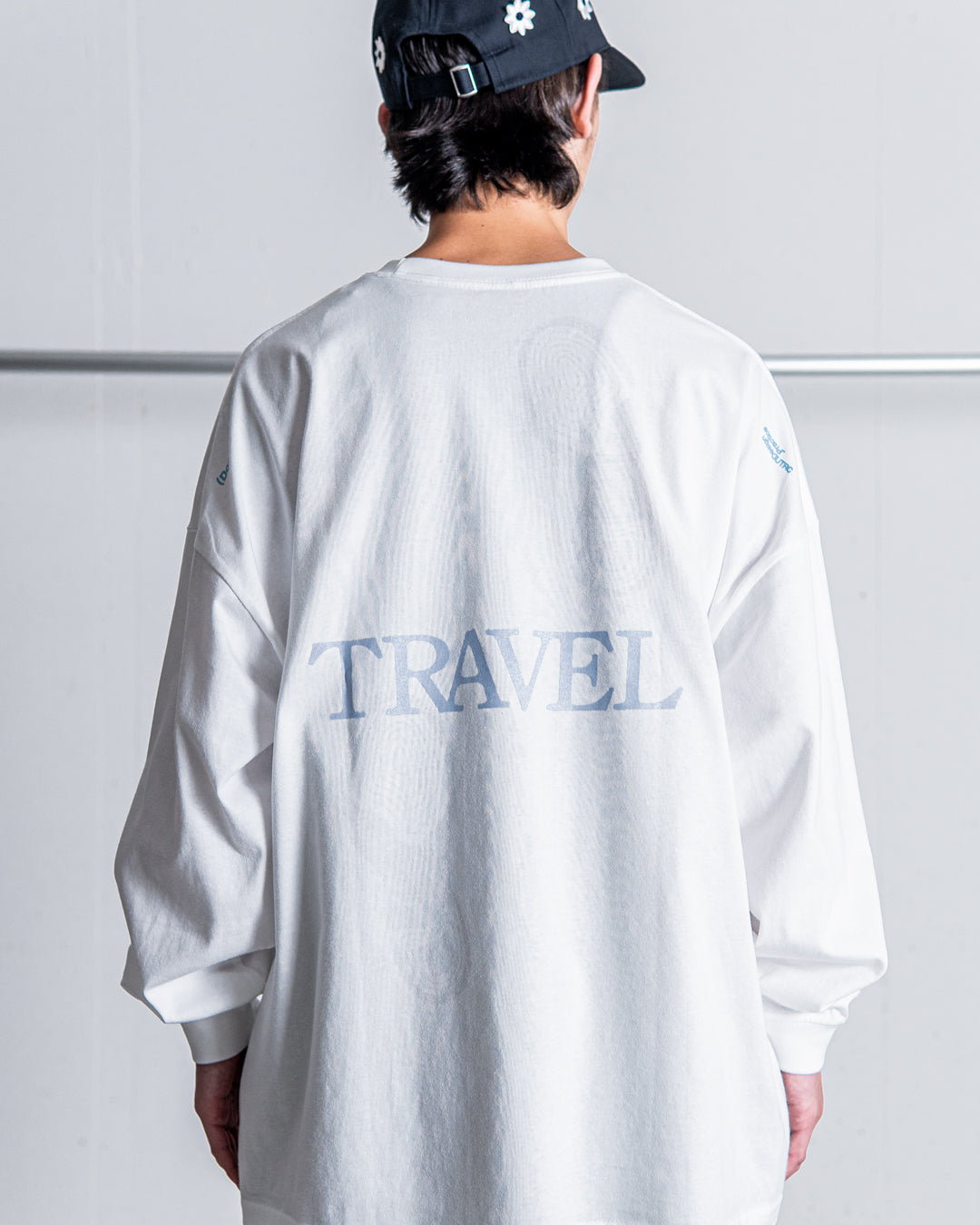 [8.23 sat 0:00 Release] UNTRACE L/S Tee _216