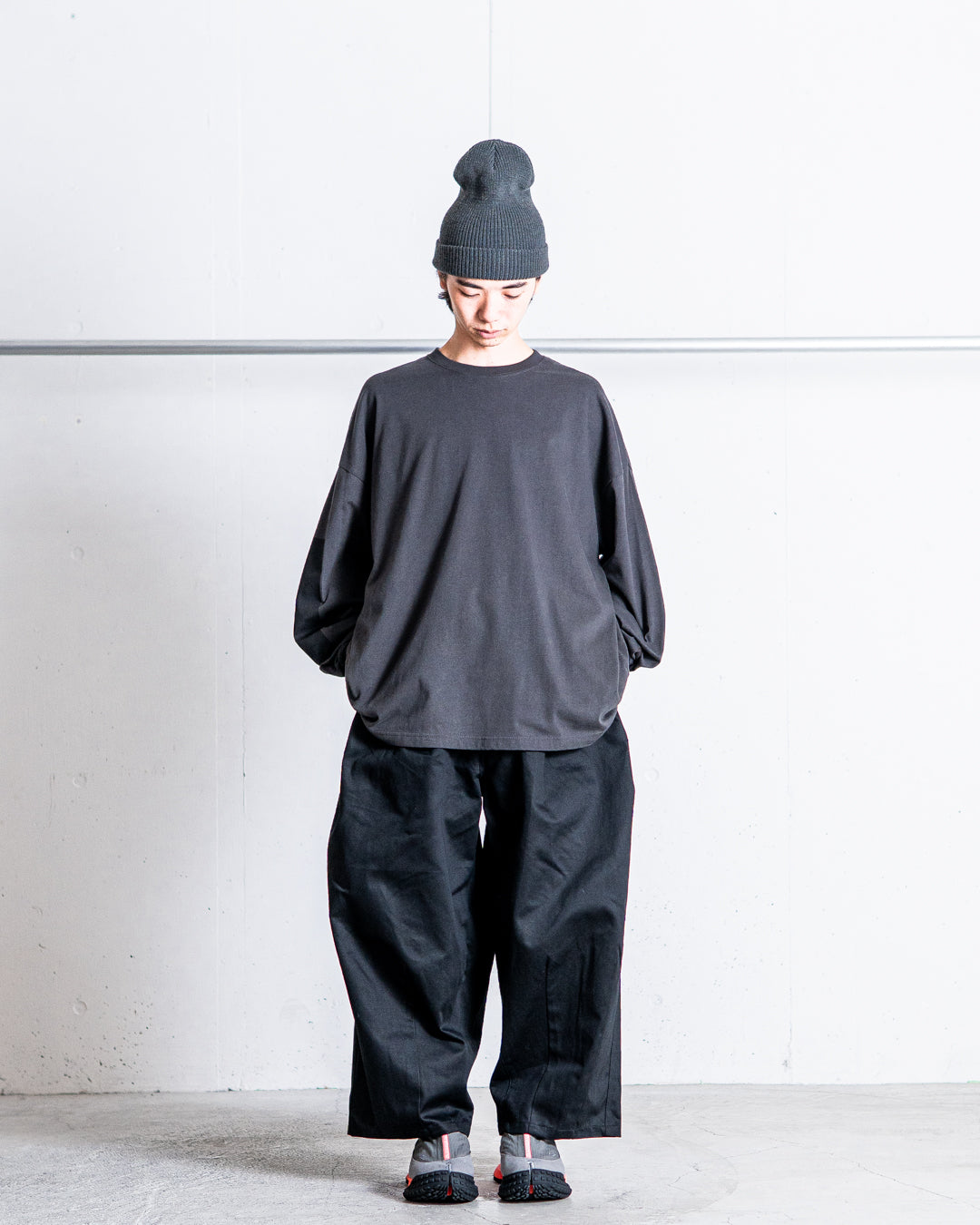 [8.23 sat 0:00 Release] UNTRACE L/S Tee _214