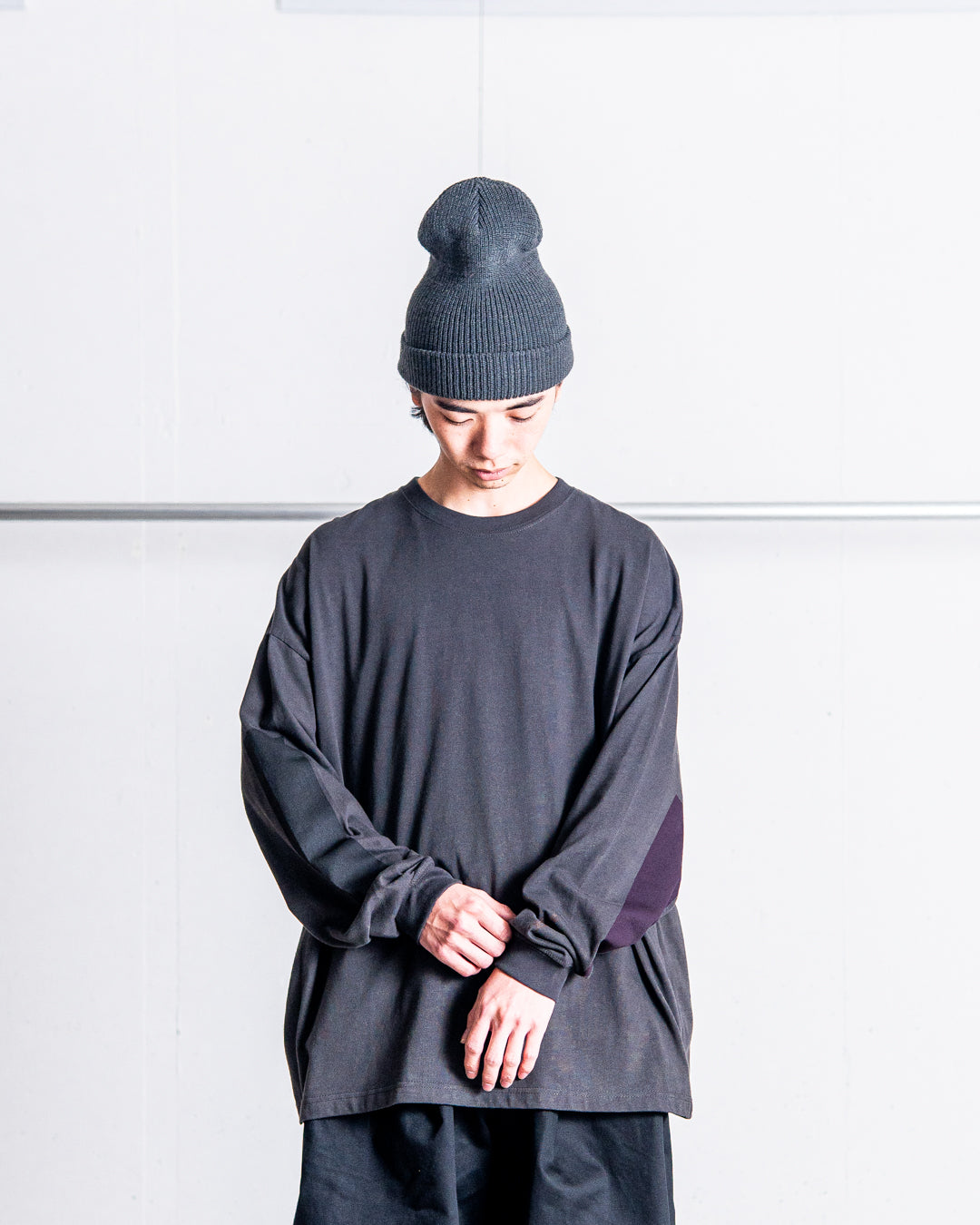 [8.23 sat 0:00 Release] UNTRACE L/S Tee _214
