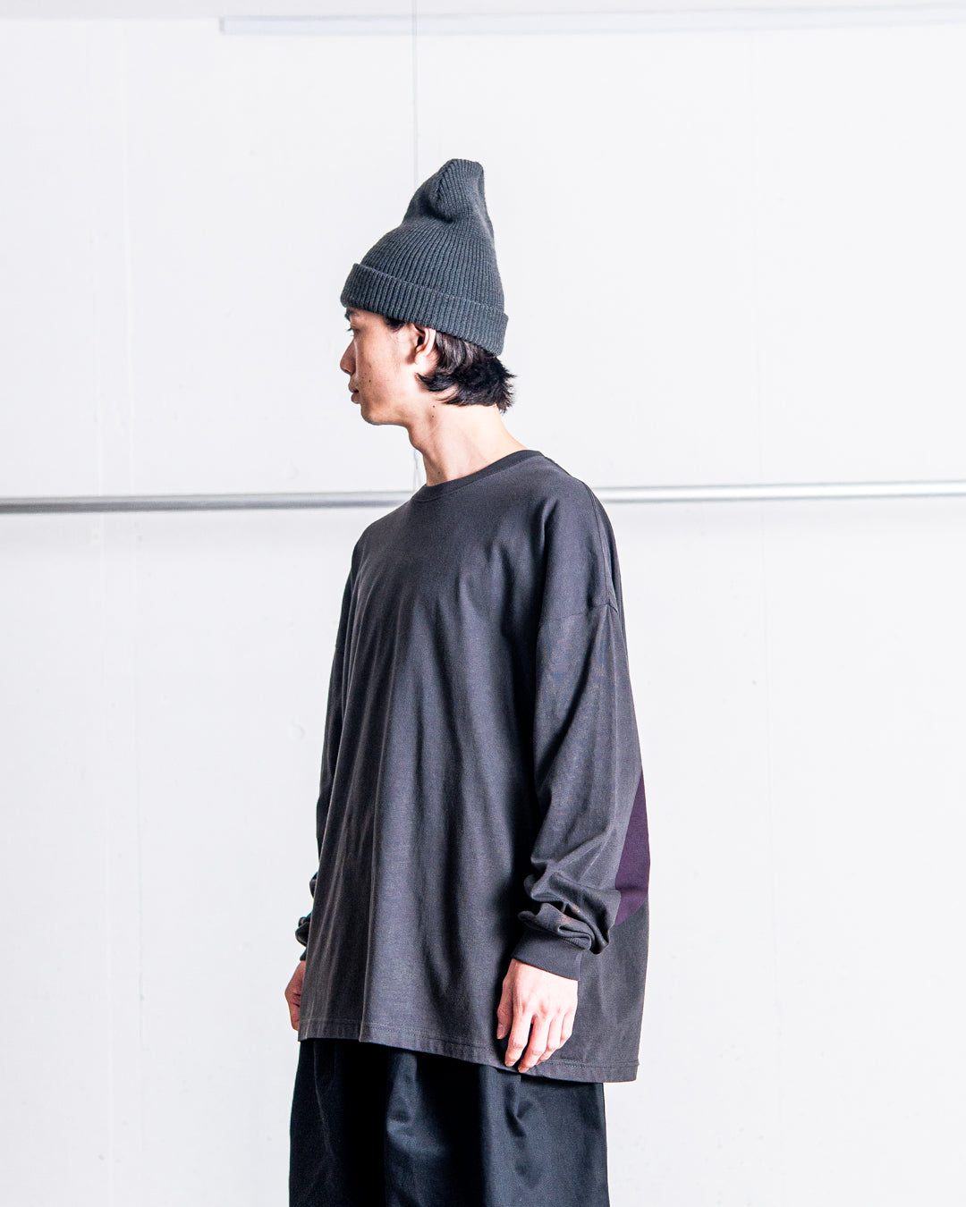 [8.23 sat 0:00 Release] UNTRACE L/S Tee _214