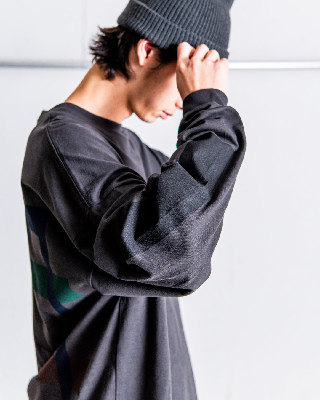 [8.23 sat 0:00 Release] UNTRACE L/S Tee _214