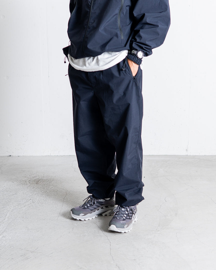 ES.1 Nylon Pants