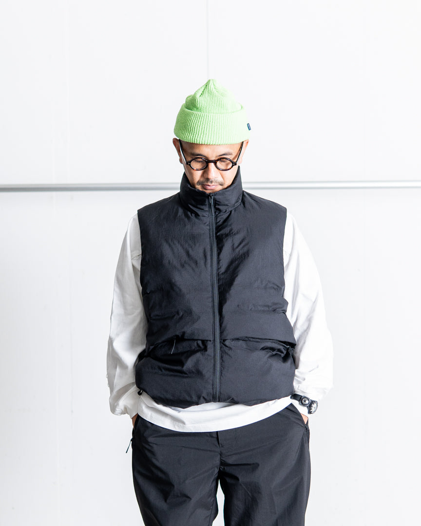 ES.1 Light Down Vest