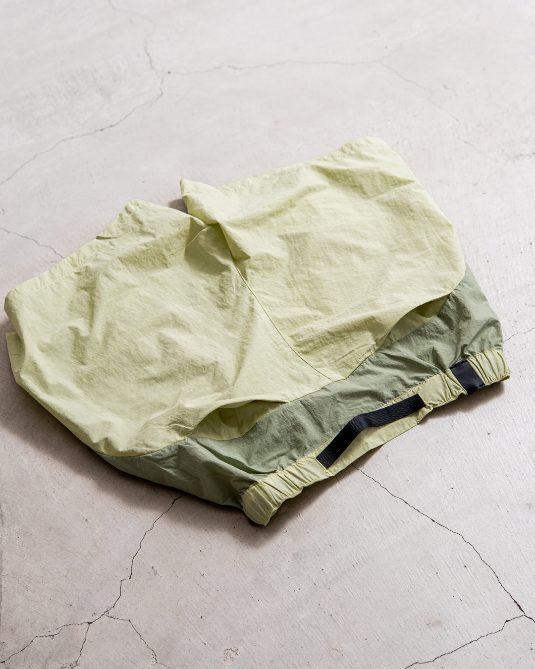 NINE point NINE Lagoon Transparent Pocket Shorts