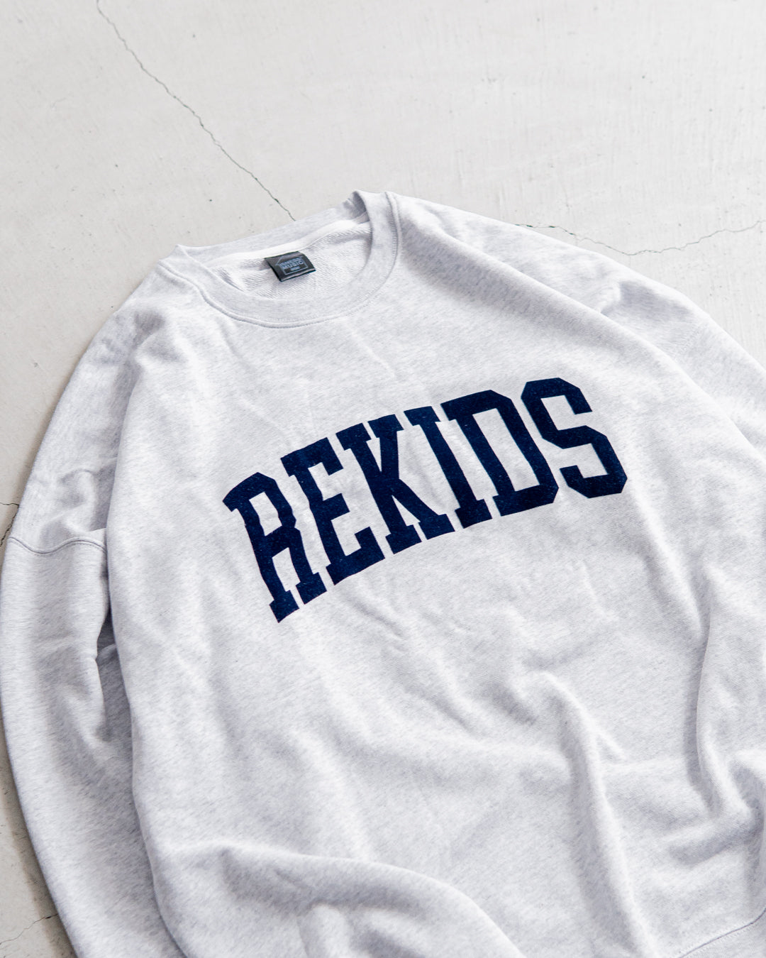 【Special Edition】ISNESS MUSIC × REKIDS REKIDS SWEAT