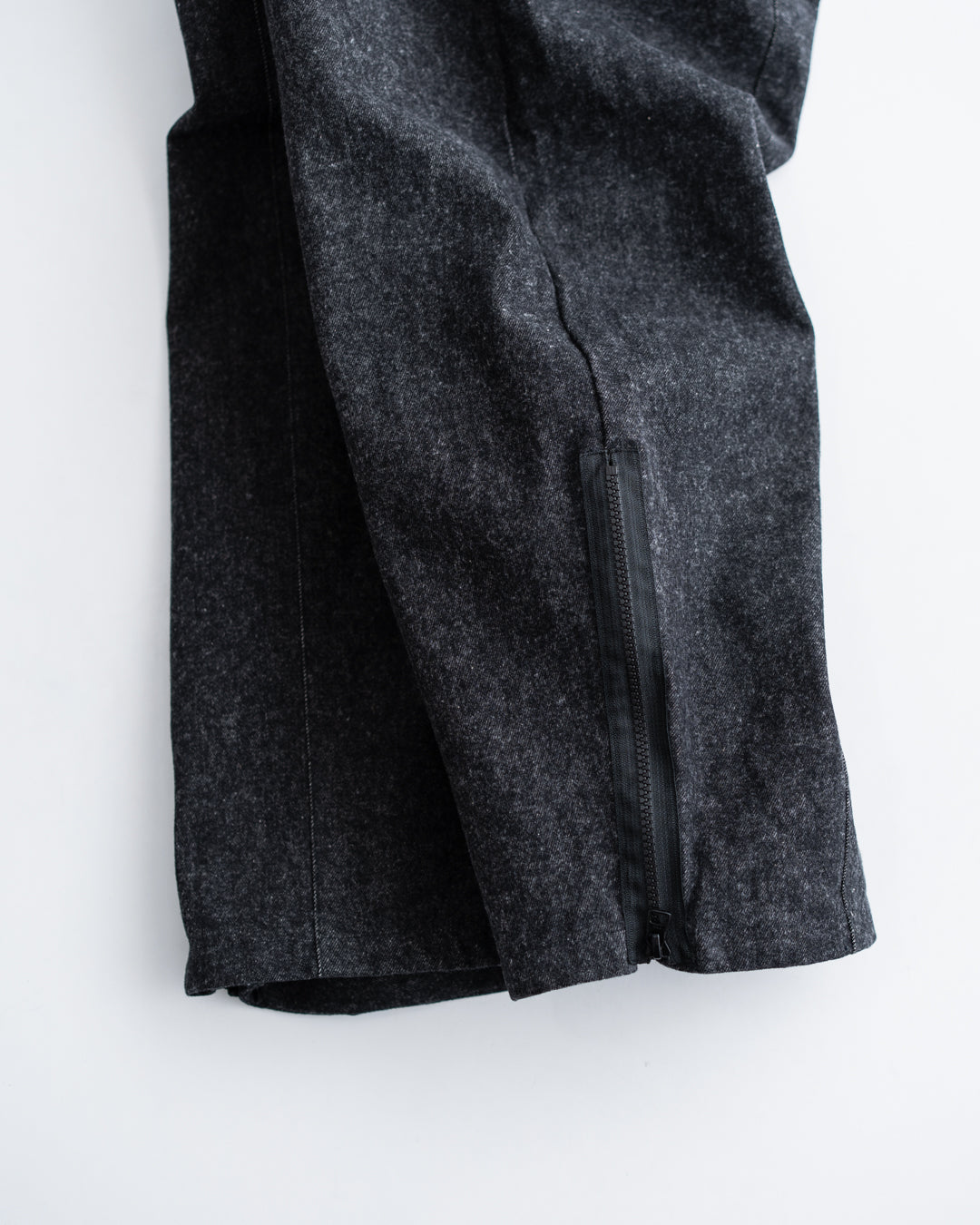 EEL products Oct. pants2