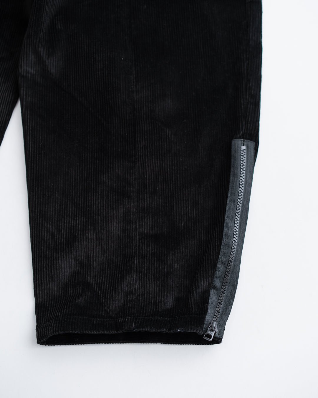 EEL products Oct. pants2