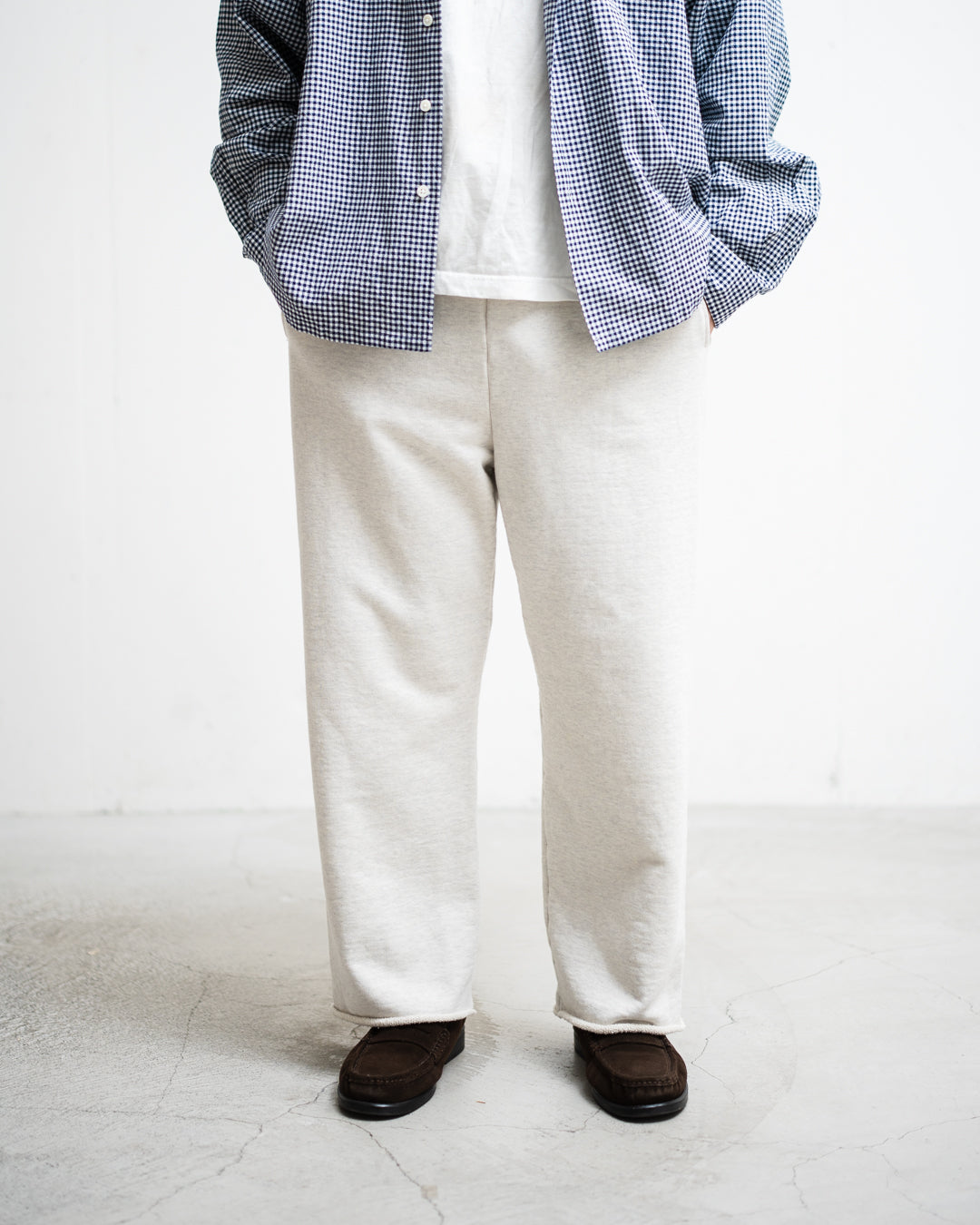 通販] BOWWOW(バウワウ) ESSENTIAL CHINO PANTS AGED 商品ページ – fazeone