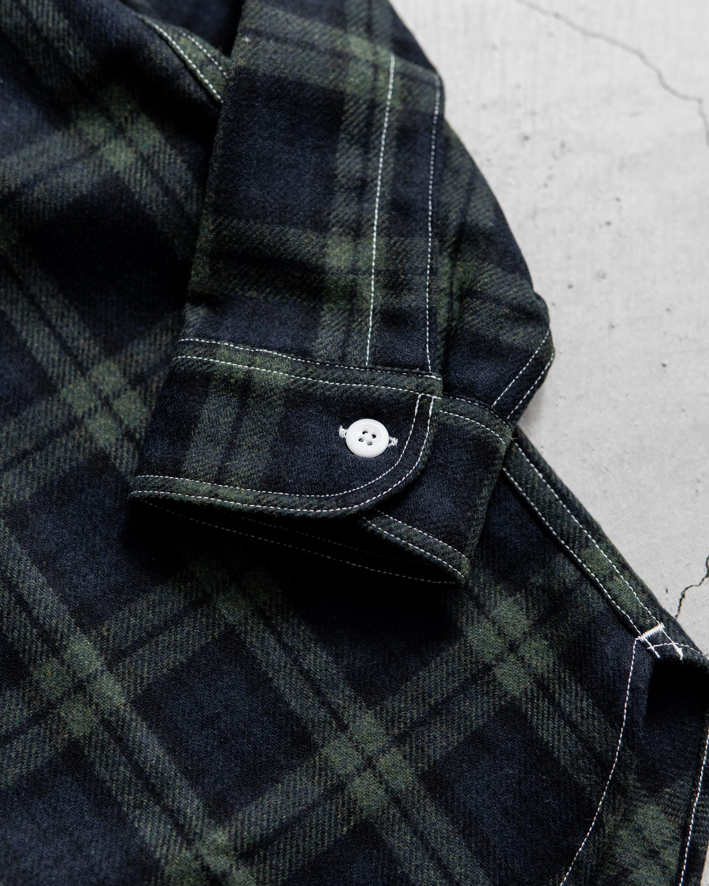 INTERIM HYPER BIG TARTAN WOOL DRAPE MILITARY WORK SHIRTS