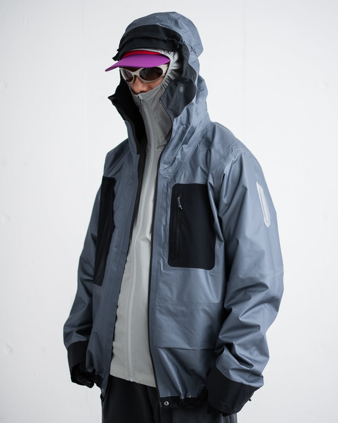 らっこ 通販] Rab(ラブ) Latok GTX Jacket 商品ページ – fazeone
