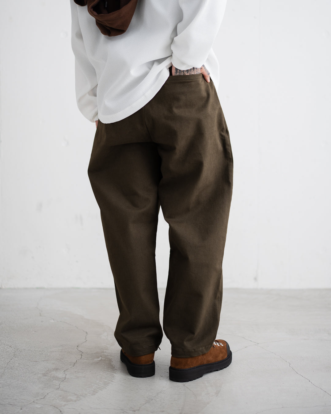 [予約商品 PRE ORDER] average_ Standard 2Tuck Pants