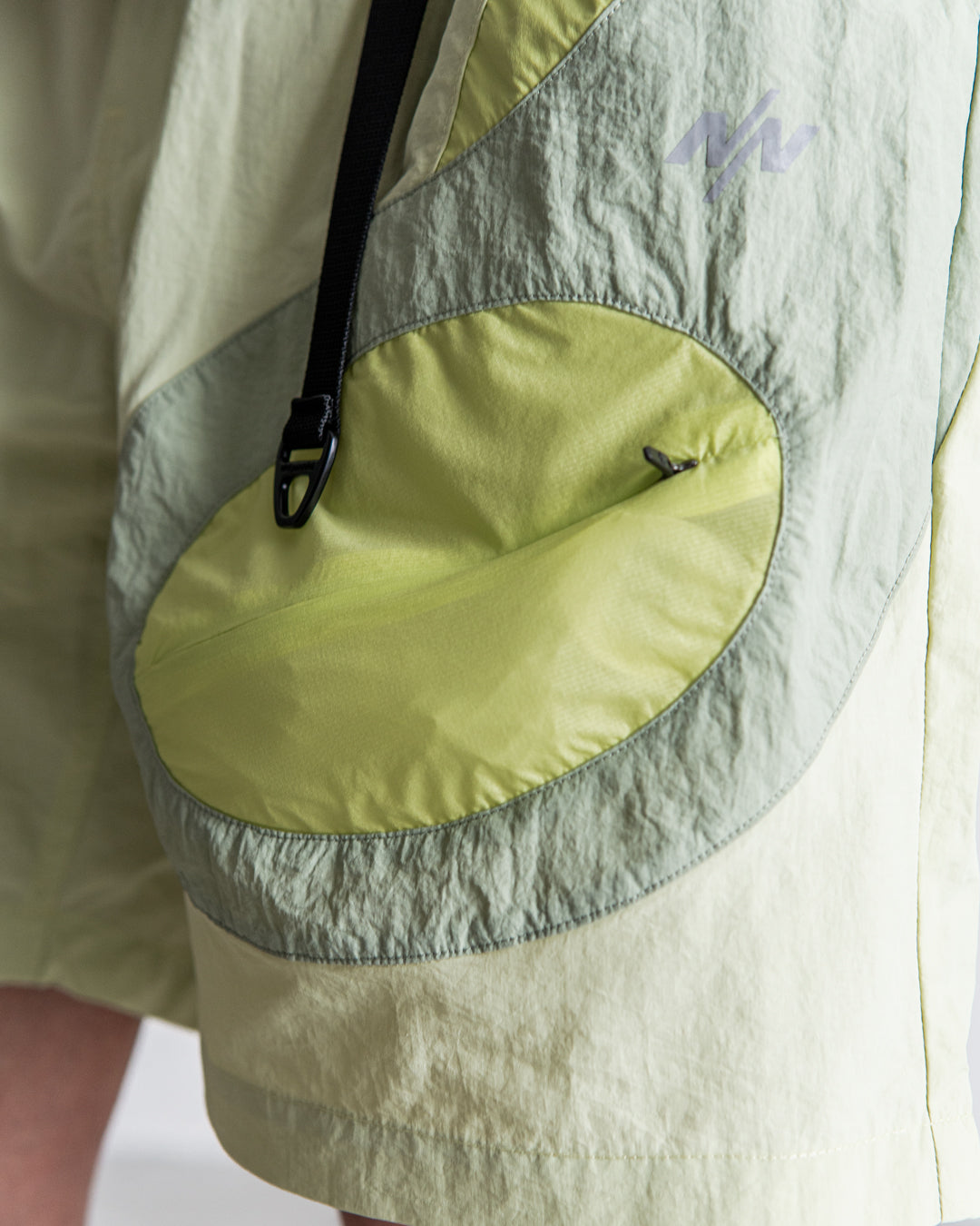 NINE point NINE Lagoon Transparent Pocket Shorts
