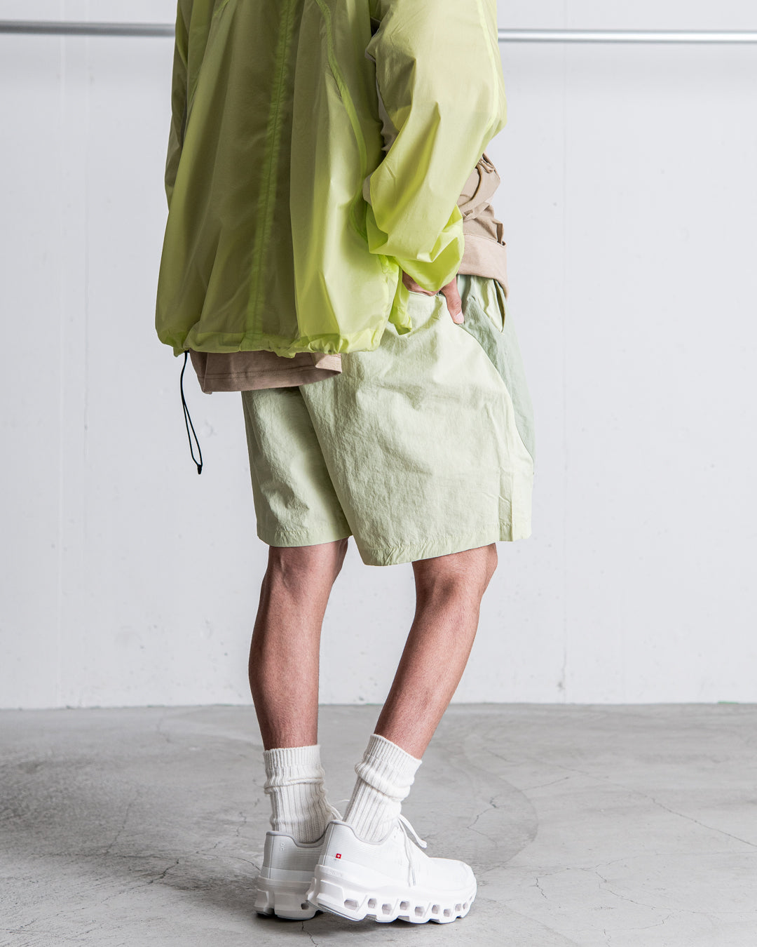 NINE point NINE Lagoon Transparent Pocket Shorts