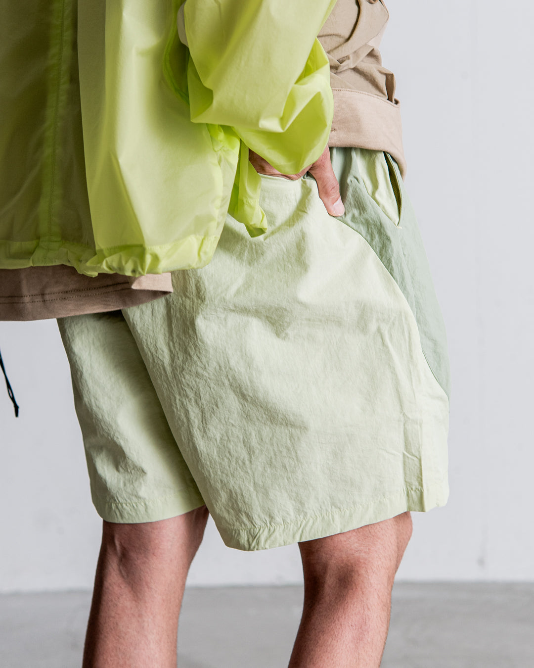 NINE point NINE Lagoon Transparent Pocket Shorts
