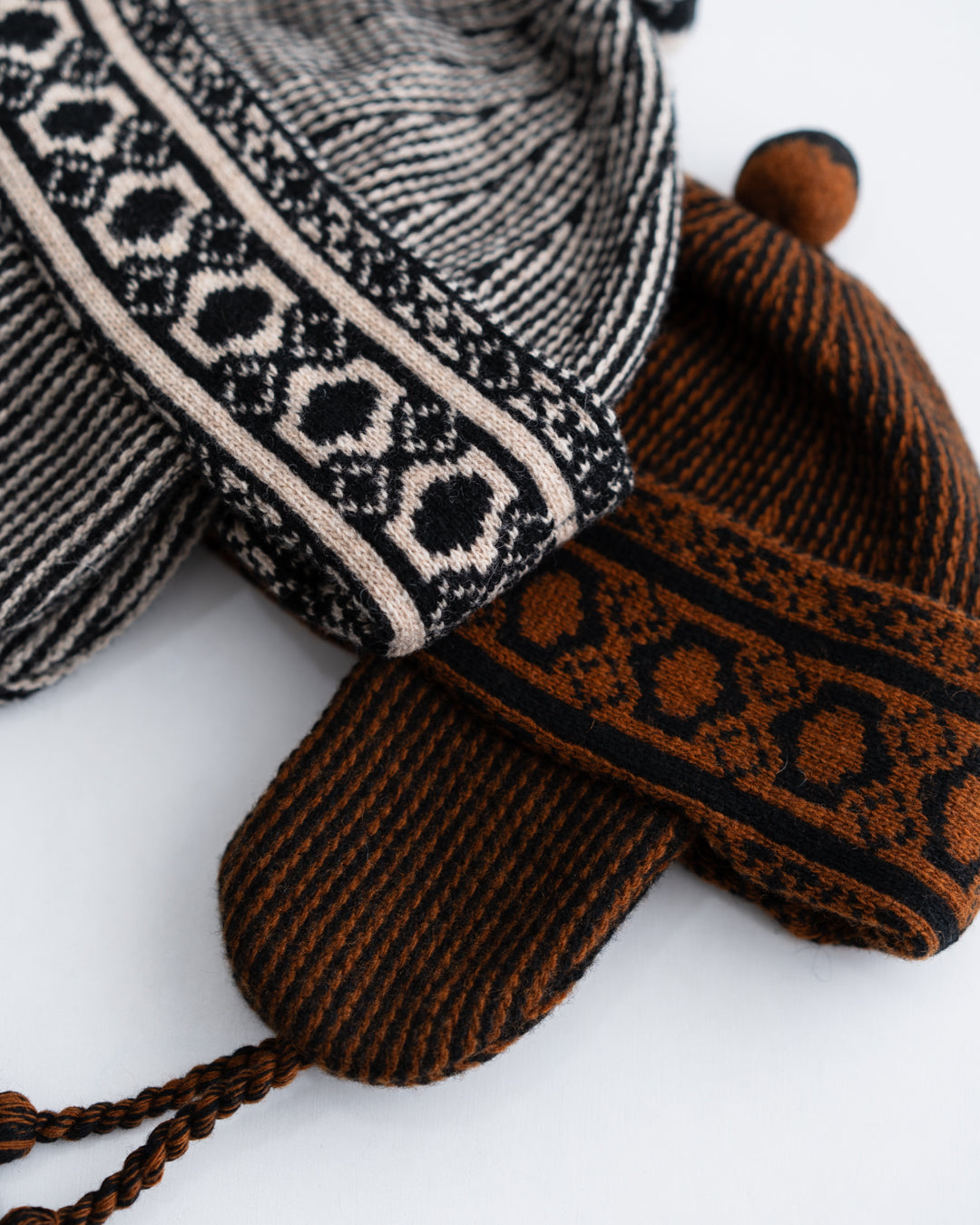 SOLARIS & CO. PAKISTANI KNIT CAP BEDOUIN