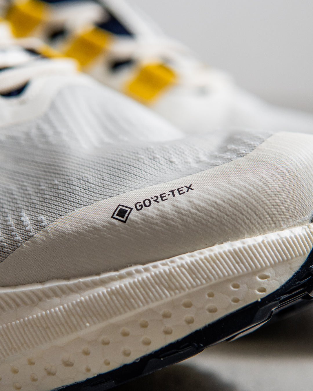 SALOMON AERO BLAZE 3 GRVL GORE-TEX - Vanilla Ice / Astral Aura / Lemon