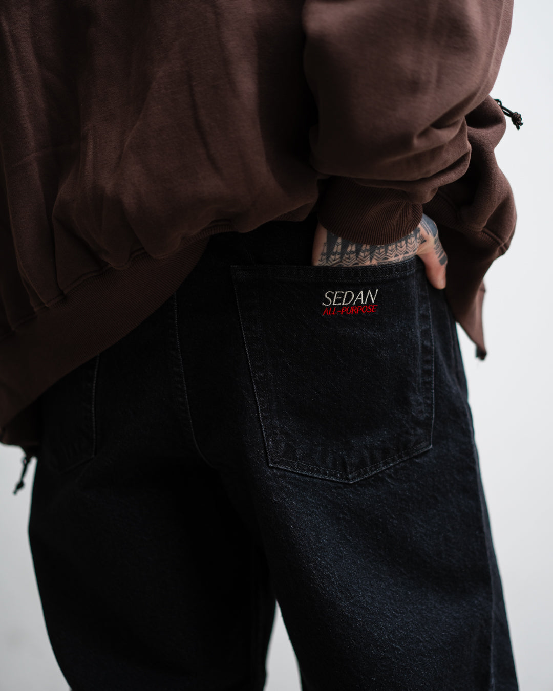 SEDAN ALL-PURPOSE OG Logo Classic Fit Jeans