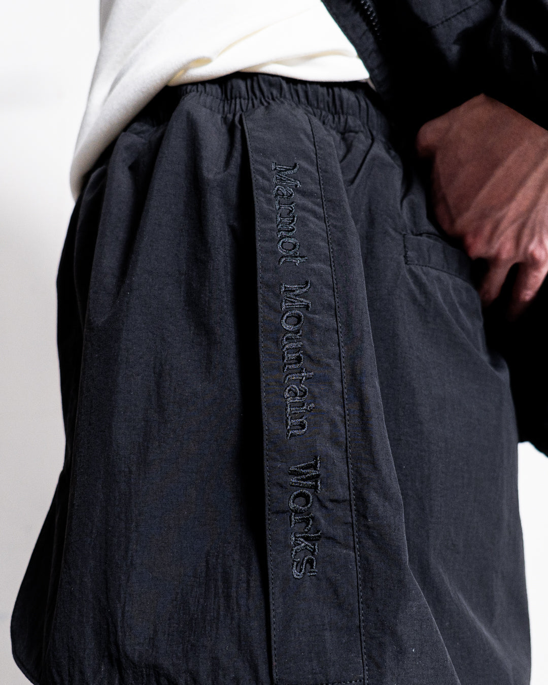 【collabolation】Marmot x CITY COUNTRY CITY "MMWCCC" Feel up Pants