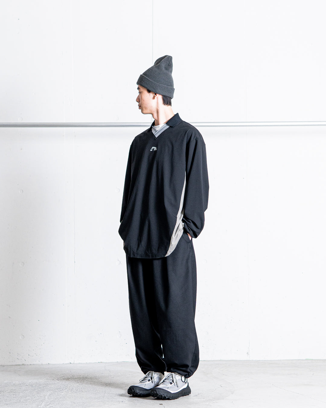 UNTRACE TPO Tapered pants _154