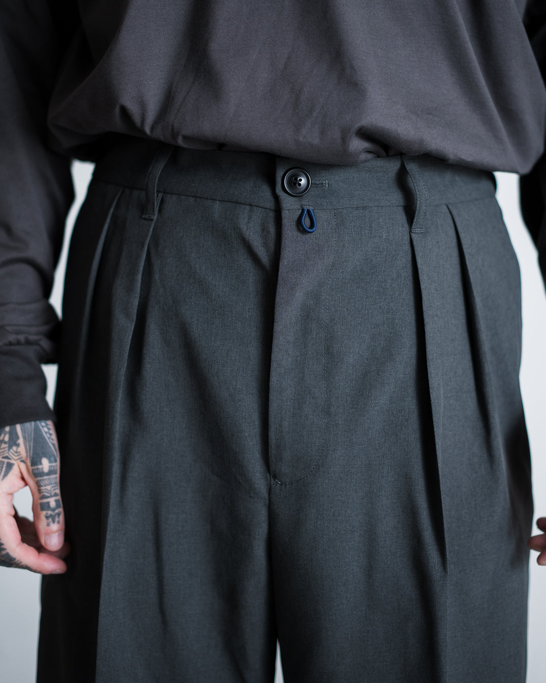 SEDAN ALL-PURPOSE Ventilation Wide Slacks