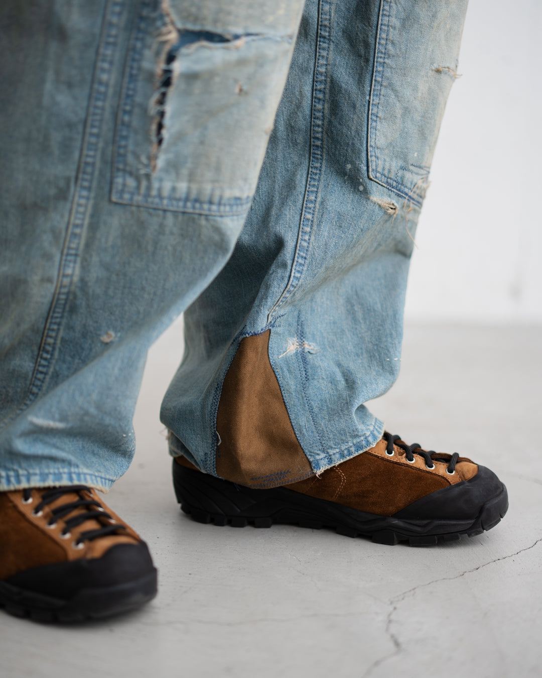 ANACHRONORM REMAKED DOUBLEKNEE DENIM PAINTER PANTS