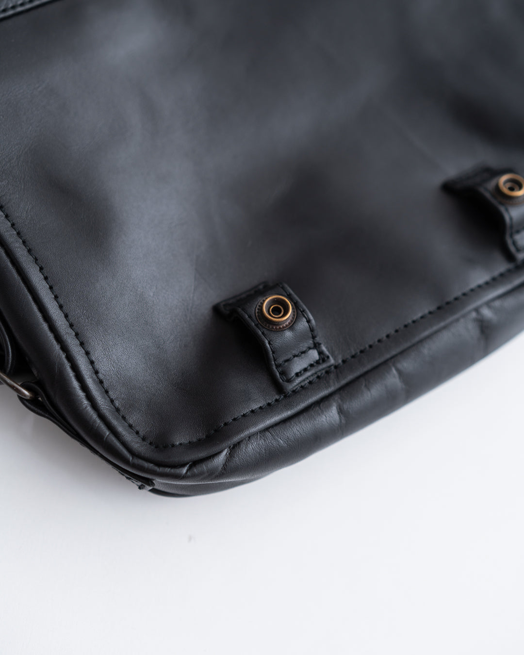 CCU FLAP SHOULDER BAG S SIZE