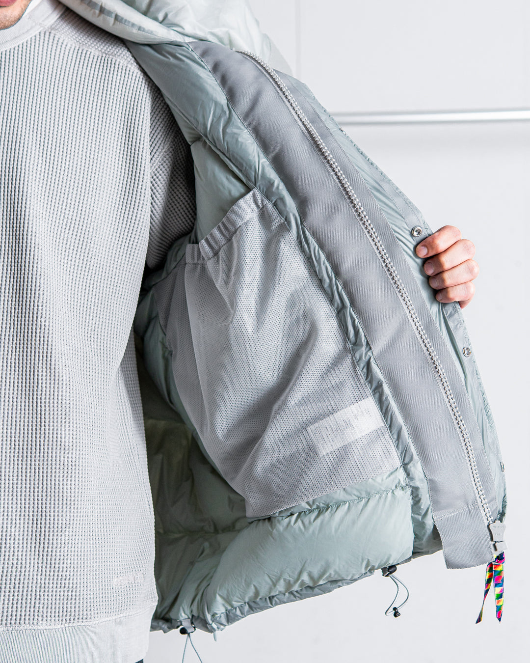 [10.25 sat 0:00 Release] is-ness × Y(dot) BY NORDISK DOWN PUFFER JACKET