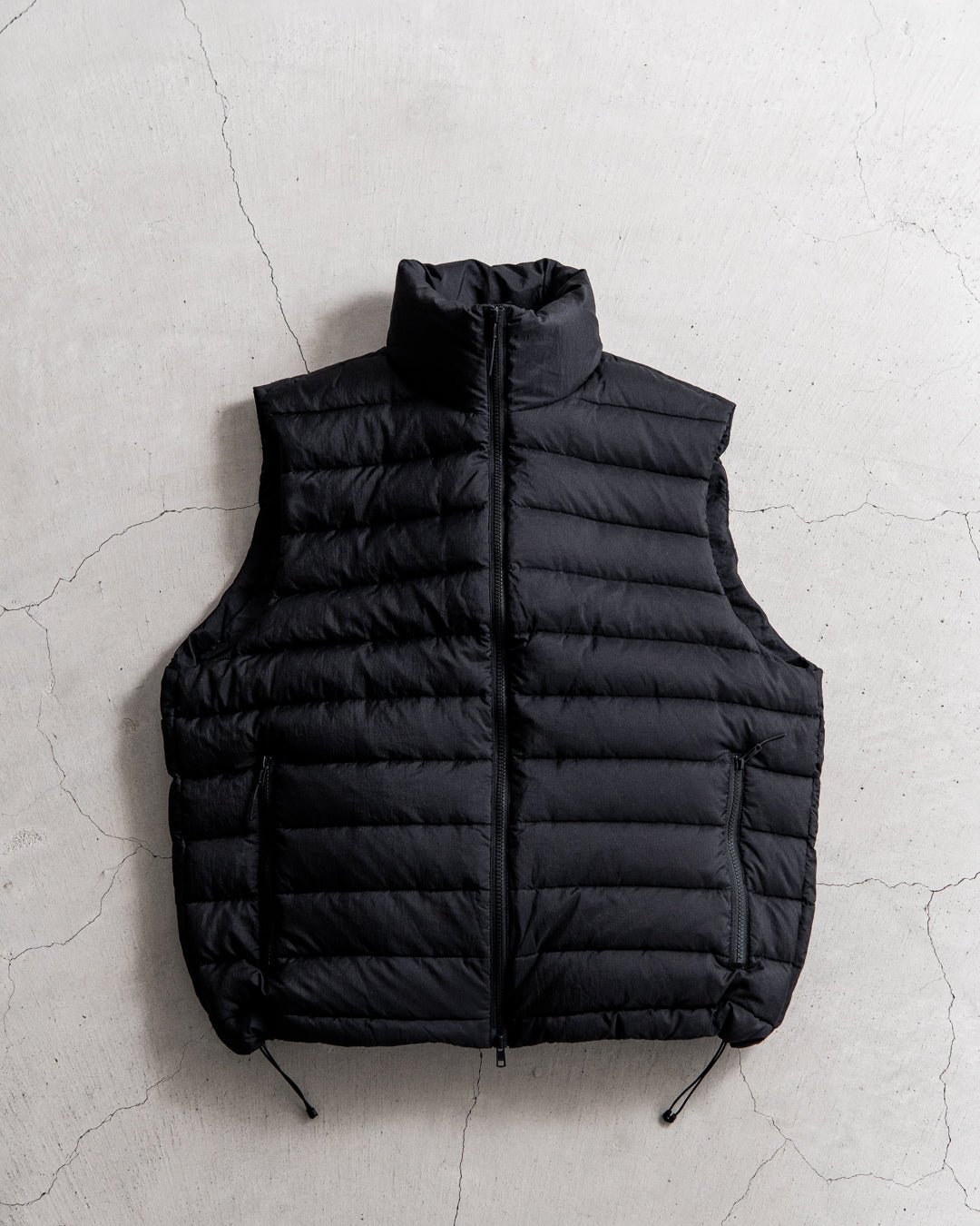 ES.1 Middle Down Vest
