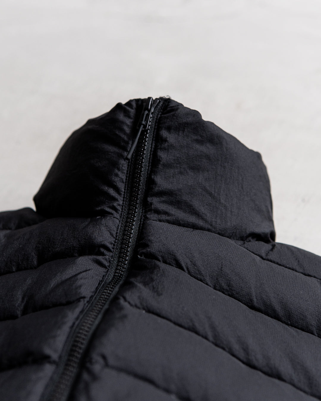 ES.1 Middle Down Vest