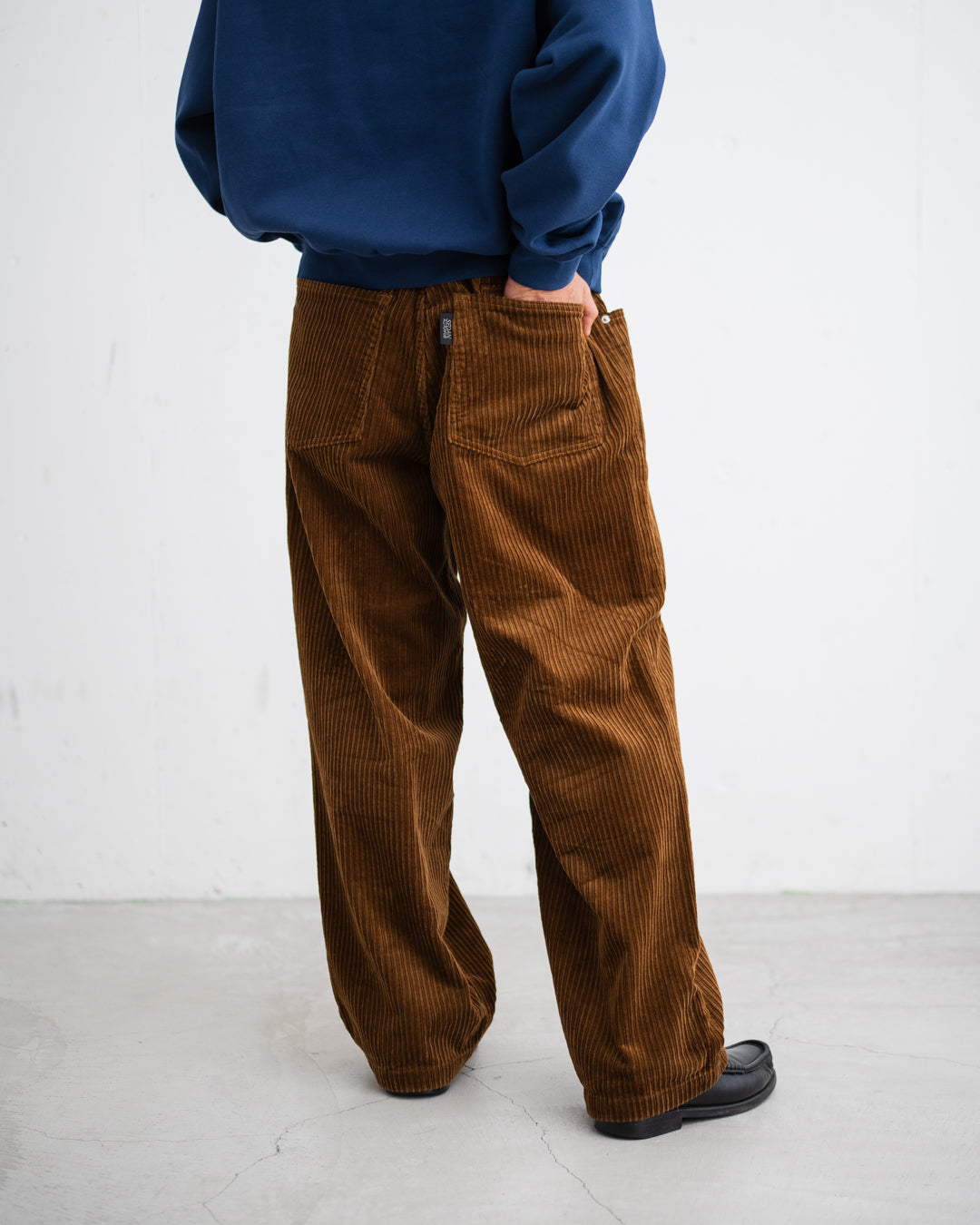 [10.17 sat 12:00 Release] SEDAN ALL-PURPOSE Corduroy Baggy Jeans