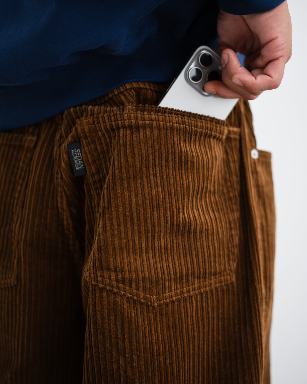 [10.17 sat 12:00 Release] SEDAN ALL-PURPOSE Corduroy Baggy Jeans