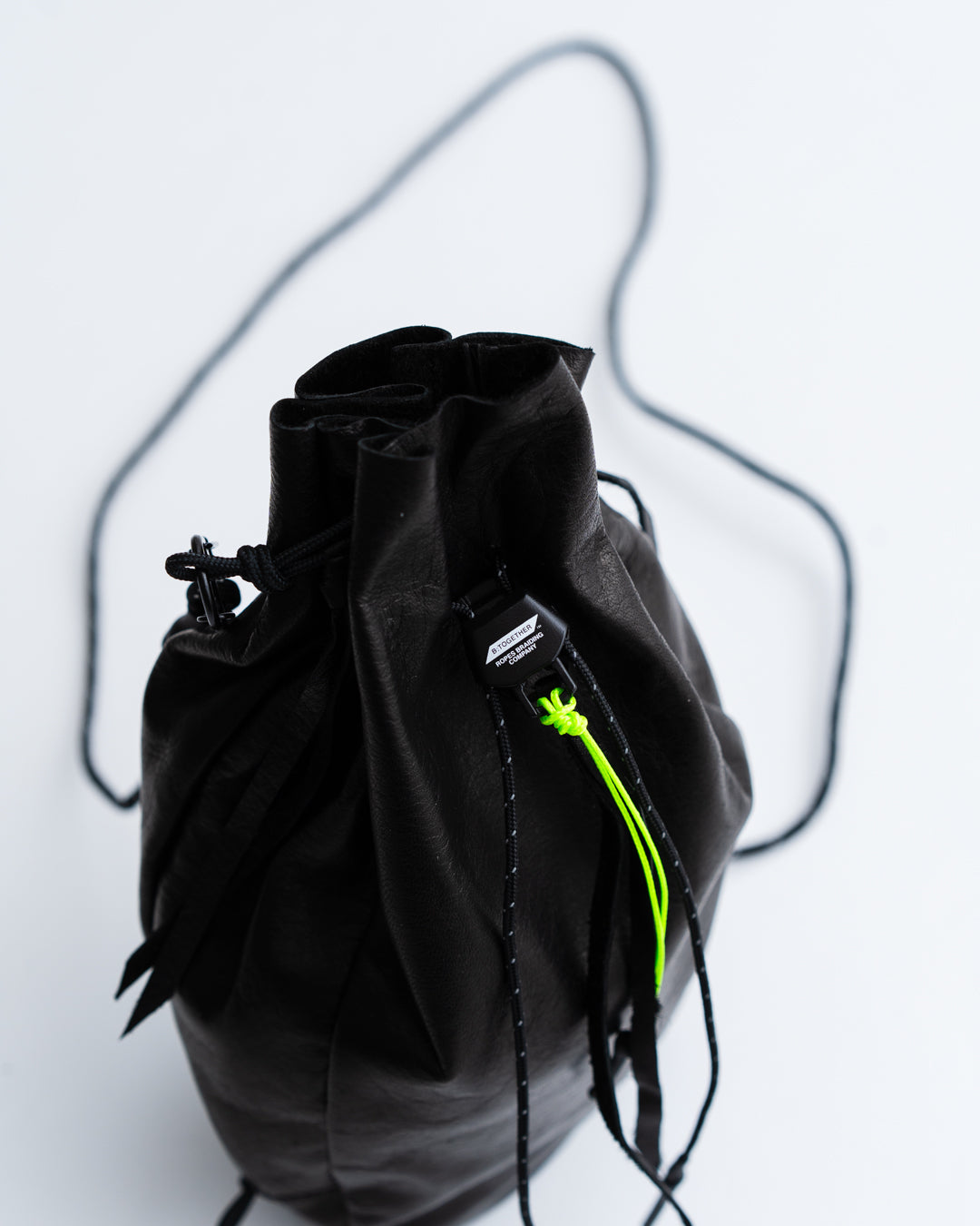 B:TOGETHER KINCHAKU LEATHER