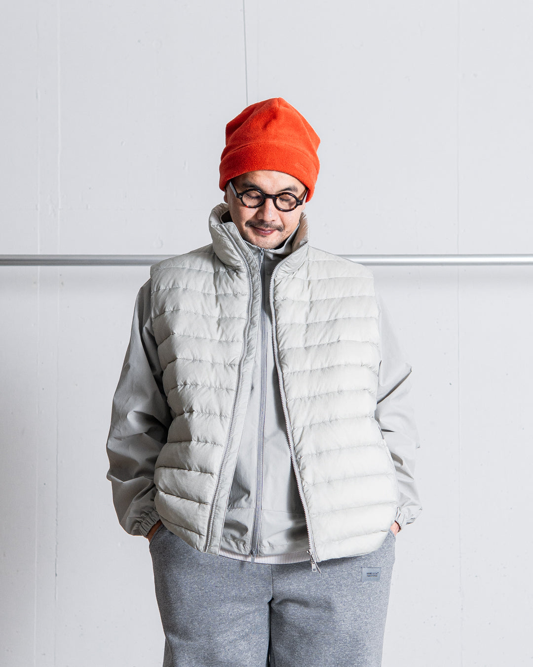 ES.1 Middle Down Vest