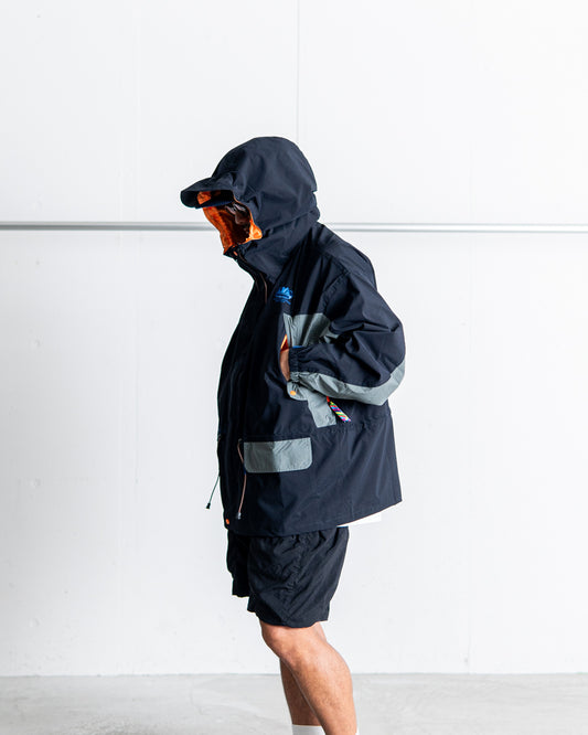 is-ness THM MANASLU SHELL JACKET