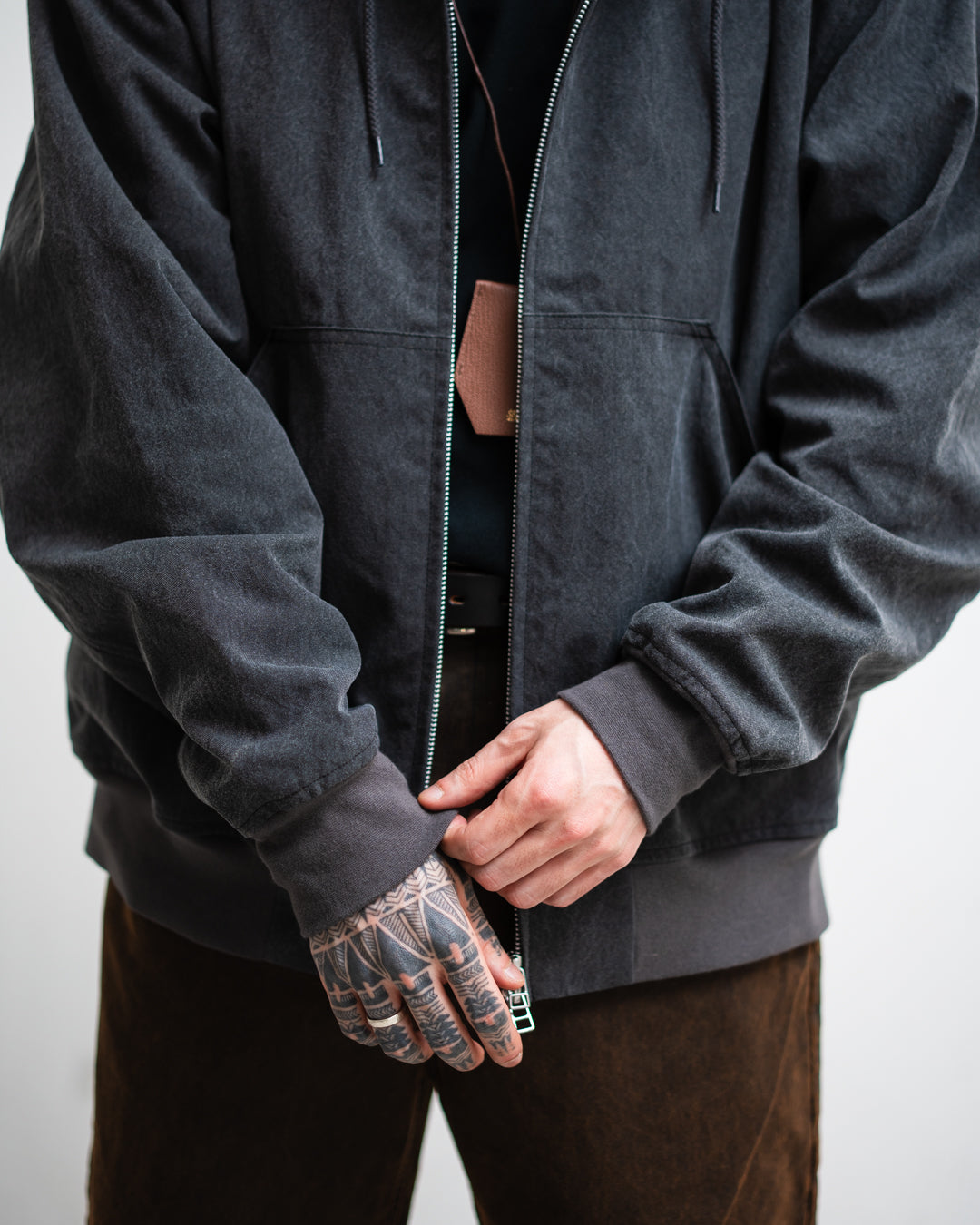 COMFORTABLE REASON Pigment Coating Hooded Jacket