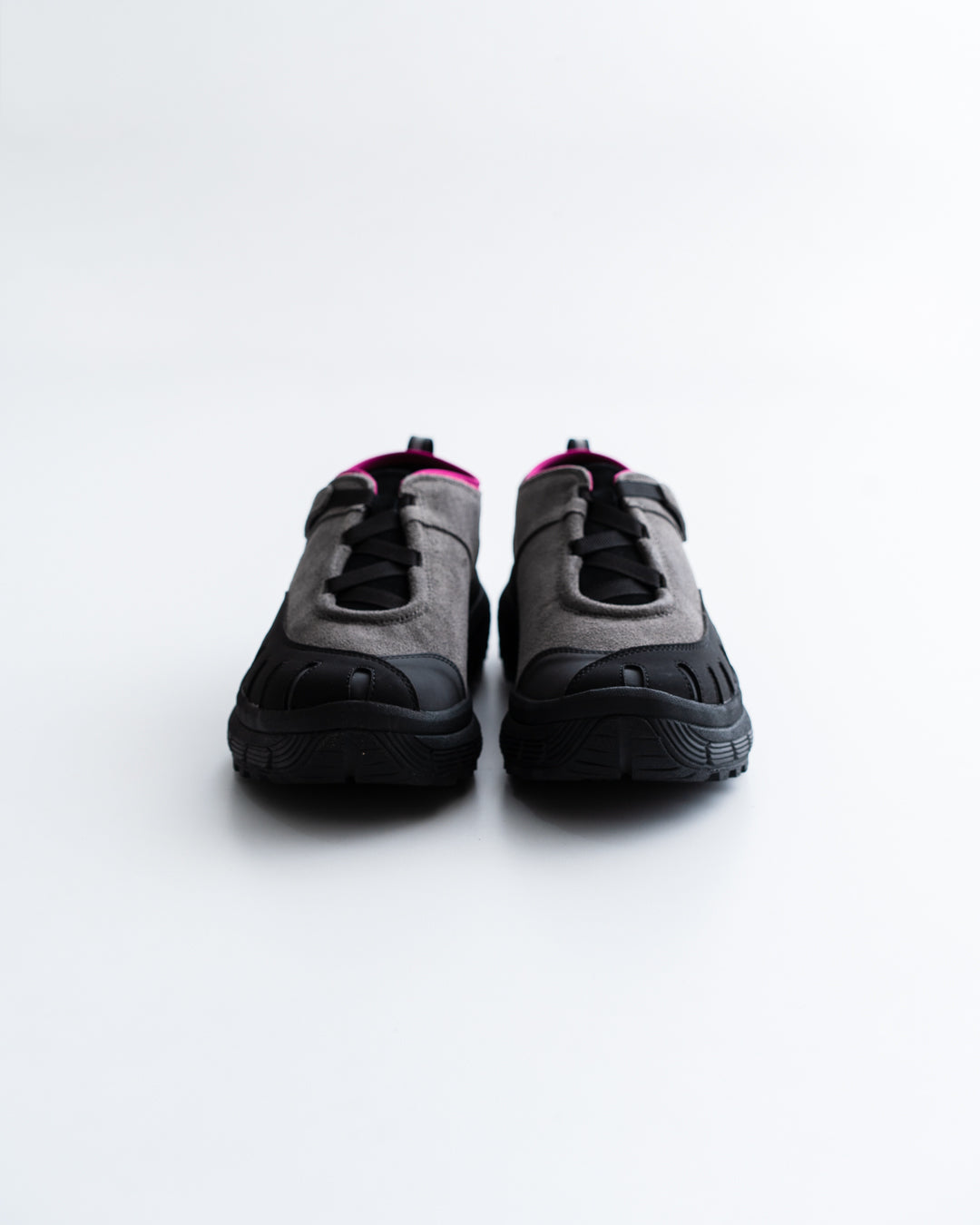 pg LADYBUG - CHARCOAL