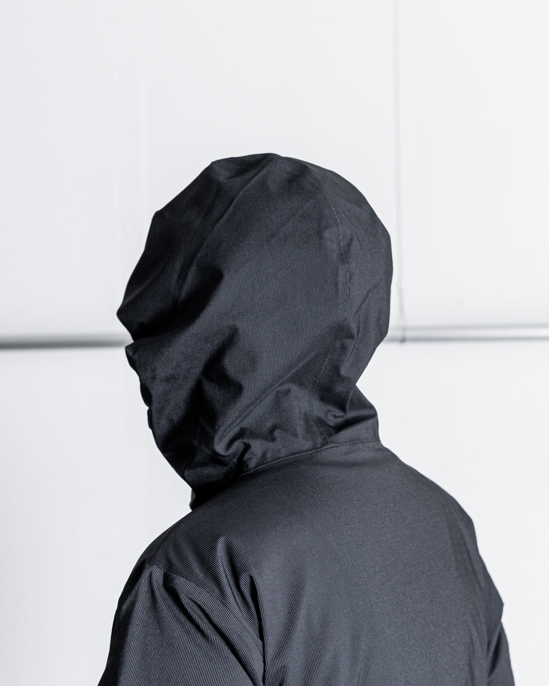【limited】HUNTING WORLD CRAFTED BY DESCENTE.LAB ALTERNATELY WAVE DOWN HOODED JACKET
