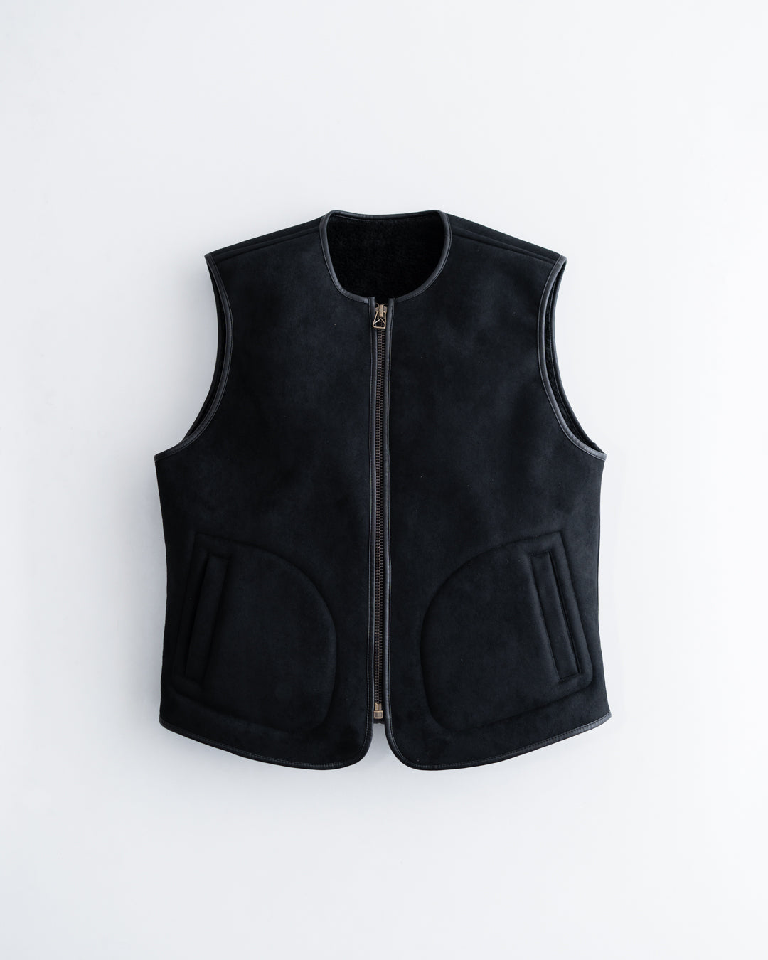 [10.17 sat 12:00 Release] GDC  Vegan Mouton Vest