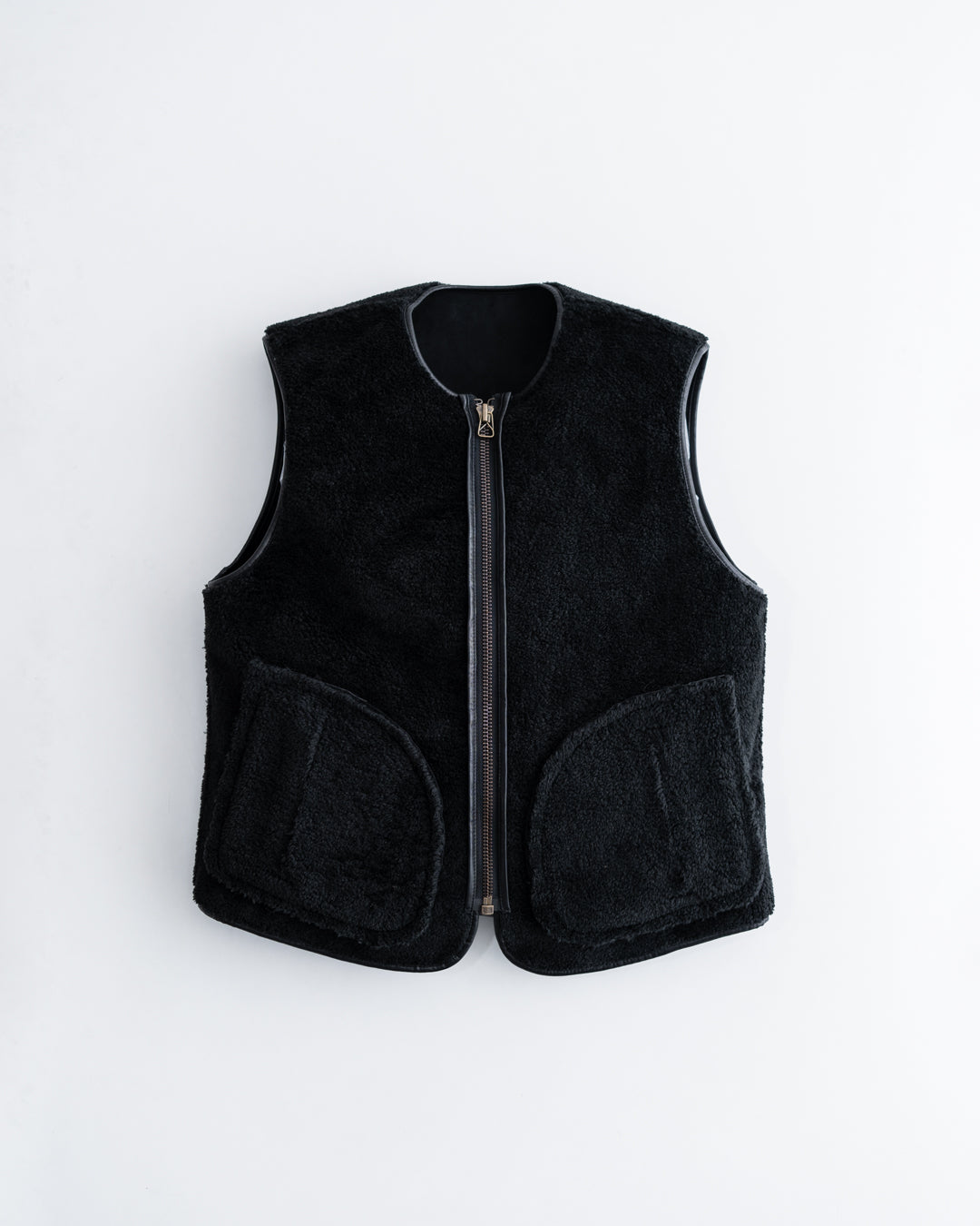 [10.17 sat 12:00 Release] GDC  Vegan Mouton Vest